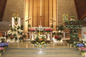 Easter flowers at Emmaus